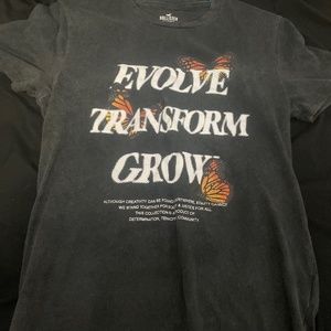 T-shirts “evolve transform grow”